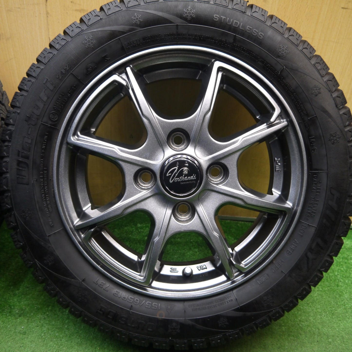 バリ溝！21年！キレイ！9分★スタッドレス 155/65R13 ハイフライ Ｗin-turi 212 Verthandi ヴェルザンディ ヴェルサンディ 13インチ PCD100/4H★5061705Hス