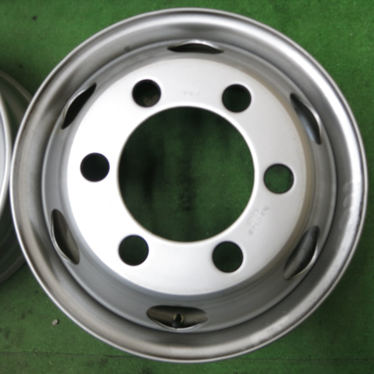 キレイ！6本★トラック TOPY スチール ホイール DM3N 17.5×6.00 127-9CS 17.5インチ トピー PCD222.25/6H★5101101ナホ