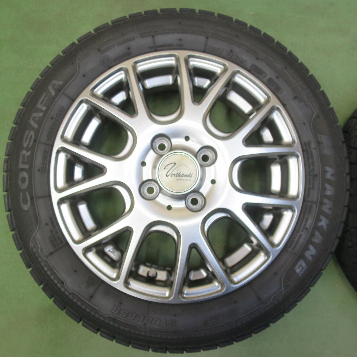 キレイ◎スタッドレス 155/65R14 ナンカン CORSAFA Verthandi ヴェルザンディ 14インチ PCD100/4H◎6071803イス
