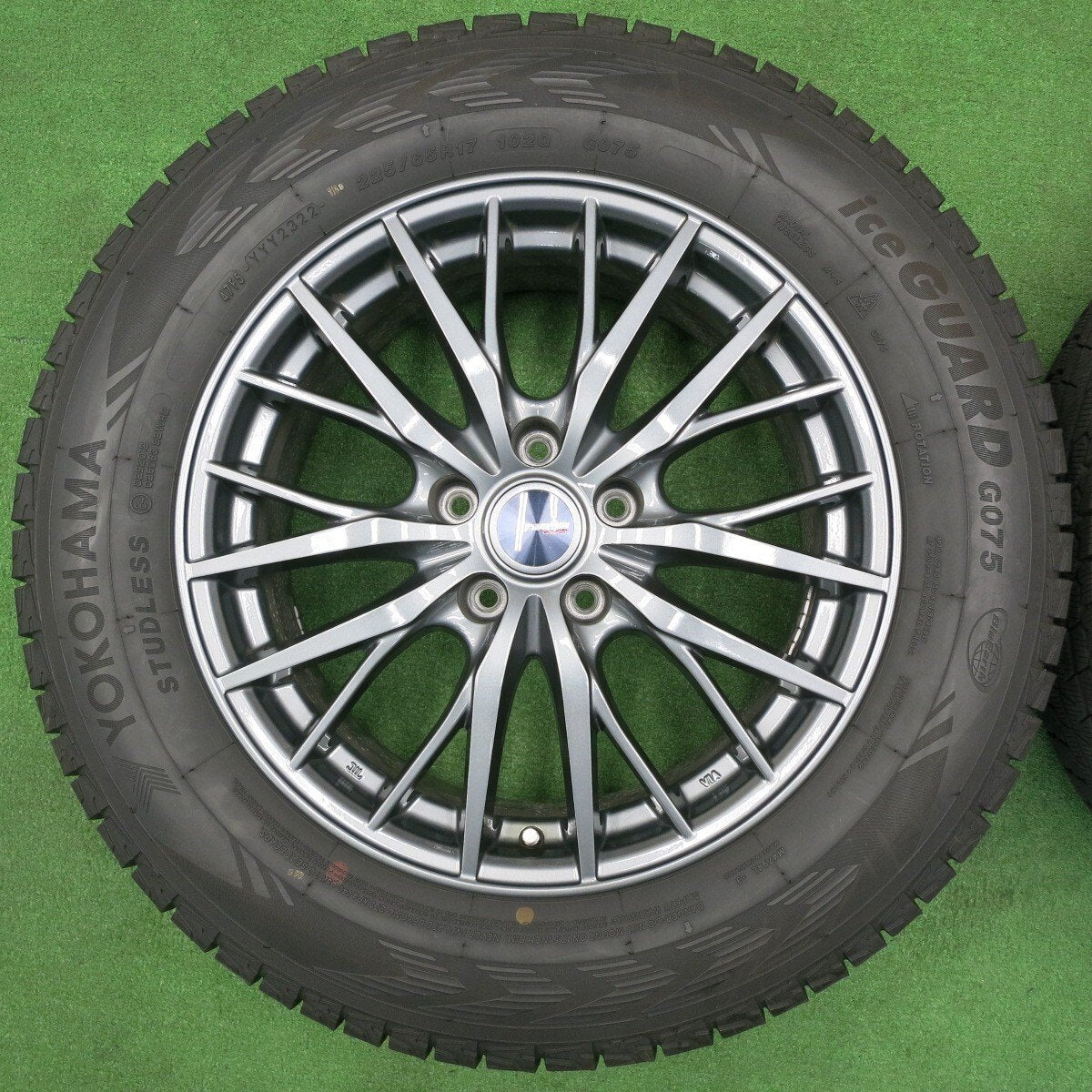 バリ溝！22年！キレイ！9分★スタッドレス 225/65R17 ヨコハマ アイスガード G075 ravrion RM01 ラブリオン 17インチ PCD114.3/5H★4112402NJス