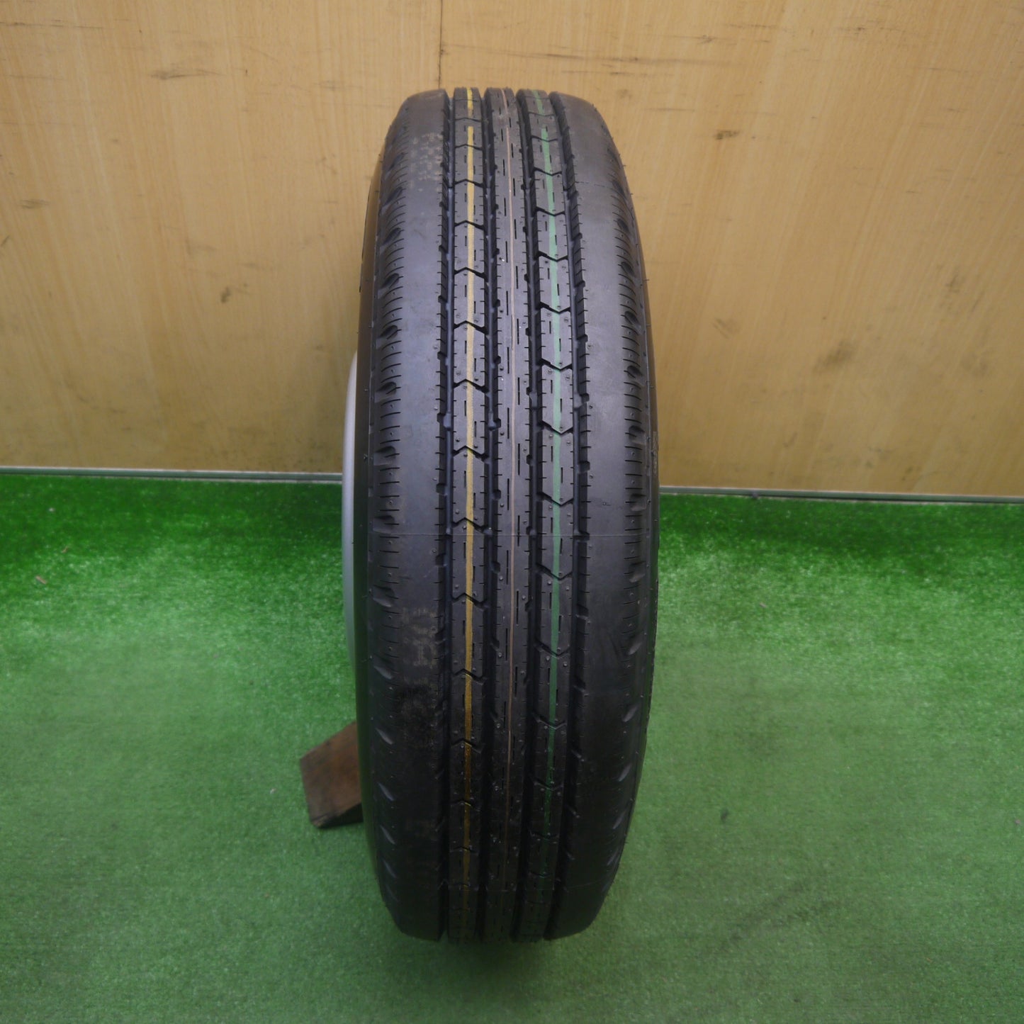 新車外し！25年！1本★トラック 205/75R16 113/111N ブリヂストン R202 TOPY スチール 116.5-8TC PCD203.2/5H★6010514Hノ