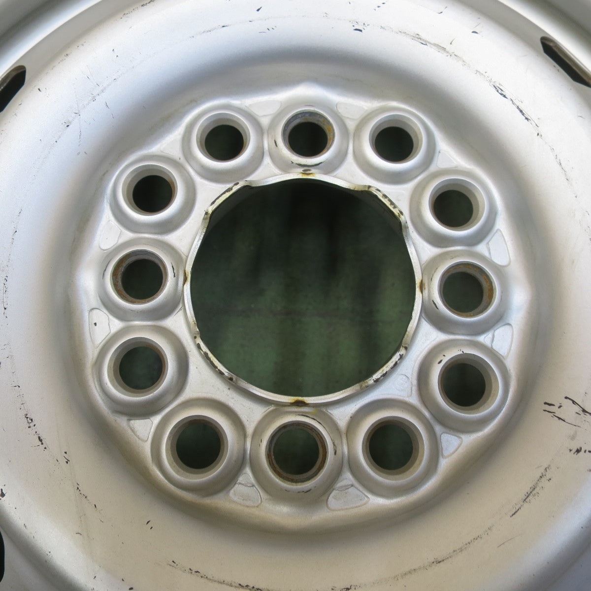 バリ溝！24年！8.5分★スタッドレス 145/80R12 80/78N ブリヂストン W300 TOPY スチール ホイール 12インチ PCD100 110 114.3/4H マルチ★6041806イス