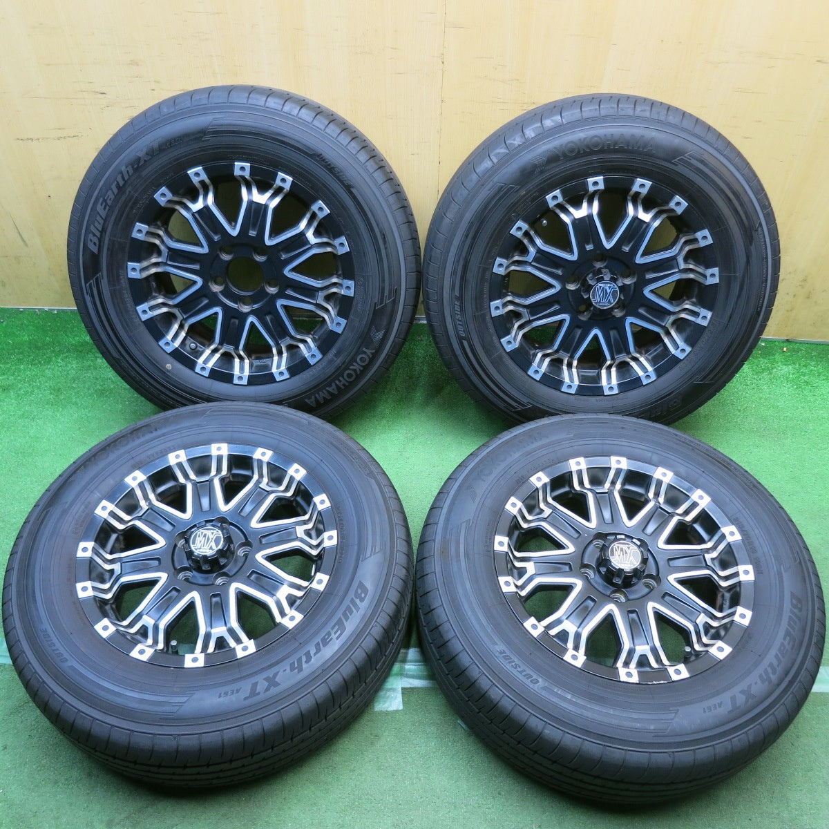 バリ溝！22年！9.5分◎632 LOXARNY ROCK KELLY MX 215/70R16 ヨコハマ BluEarth-XT AE61 ロクサーニ ロックケリー 16インチ PCD114.3/5H◎6092003HAノ