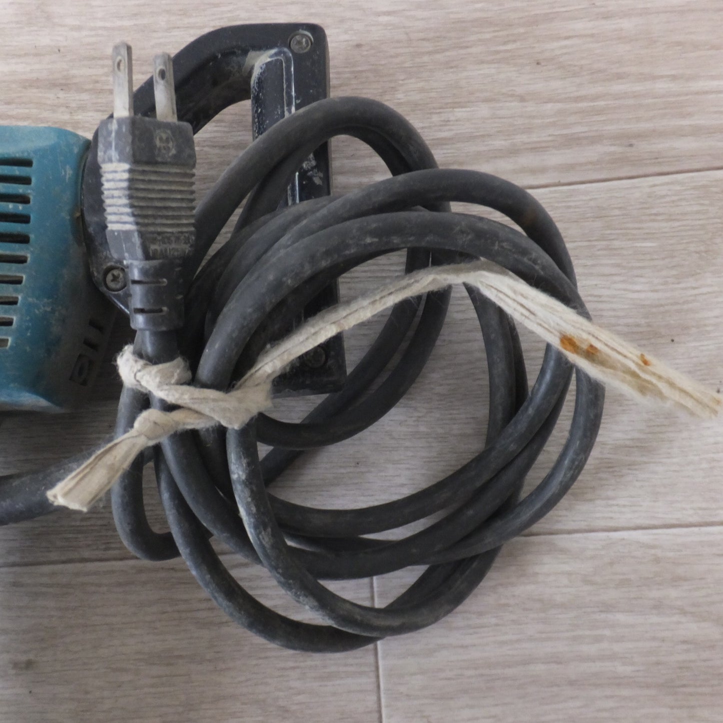 [送料無料] ★マキタ makita 13mm ドリル 6013BR　100V 620W 50-60Hz★