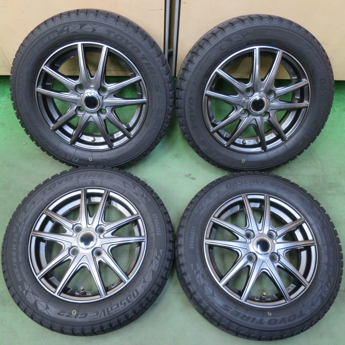 バリ溝！22年！キレイ！8.5分◎スタッドレス 155/65R13 トーヨー オブザーブ GIZ2 社外 アルミ 13インチ PCD100/4H◎6081205イス