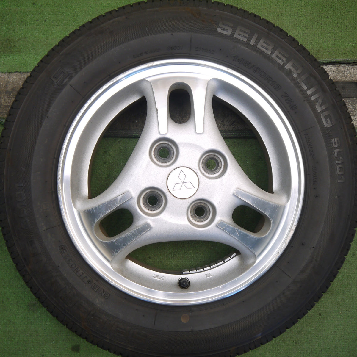バリ溝！25年！8.5分◎三菱 ミニカ 純正 145/80R13 セイバーリング SL101 13インチ PCD100/4H◎6090704Hノ
