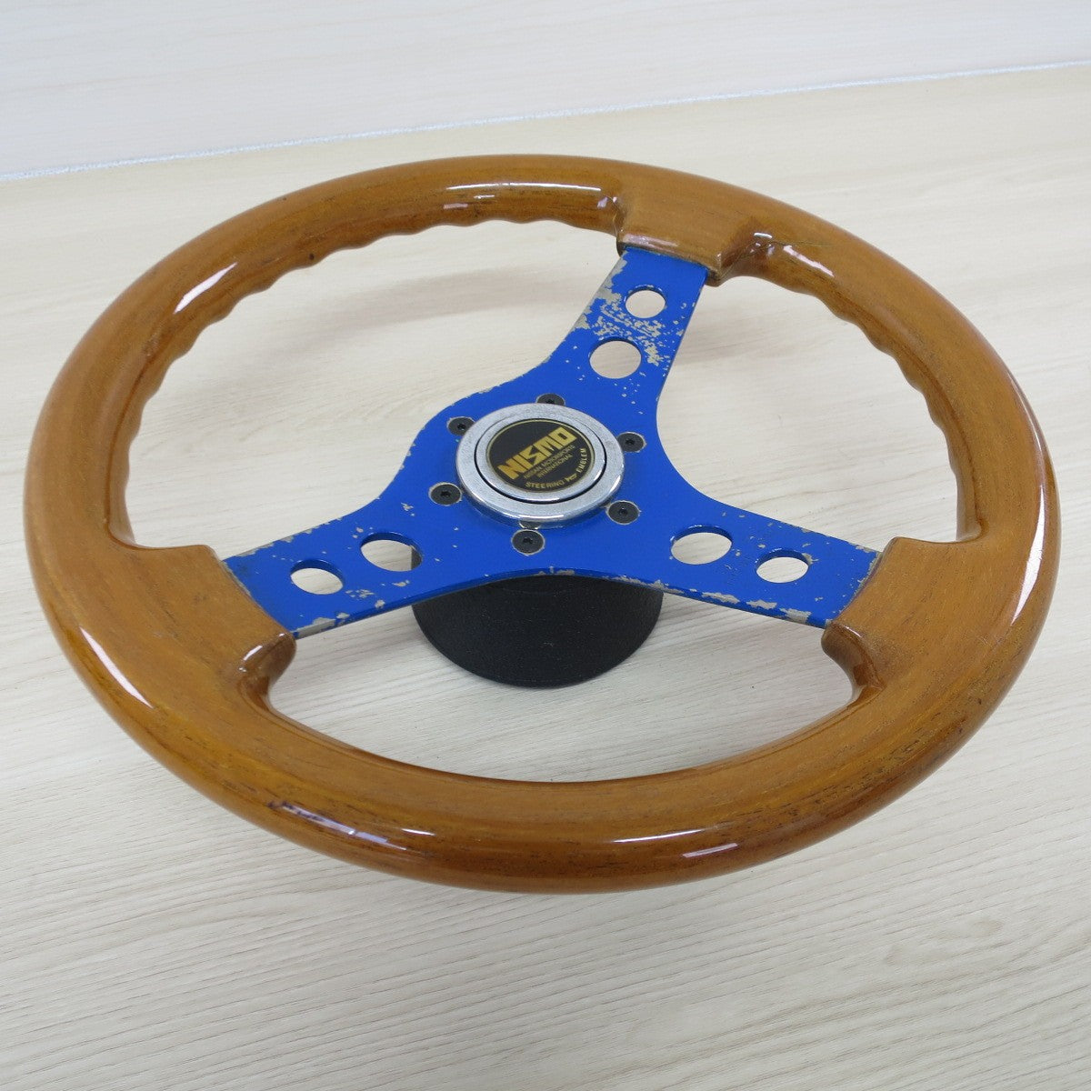 ♪MOMO モモ ウッド ステアリング ハンドル 旧ロゴ 日産 ニスモ ホーンボタン NISSAN MOTORSPORTS 現状品♪ [送料無料]