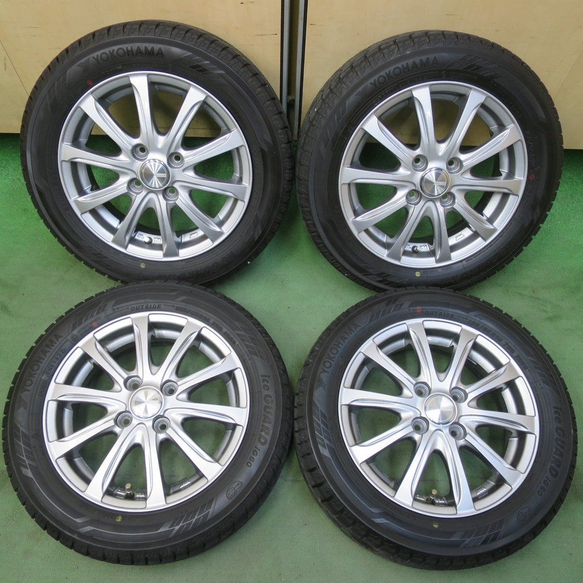 バリ溝！22年！キレイ！ほぼ10分◎スタッドレス 155/65R14 ヨコハマ アイスガード iG60 WEZEN 社外 アルミ 14インチ PCD100/4H◎6071501イス