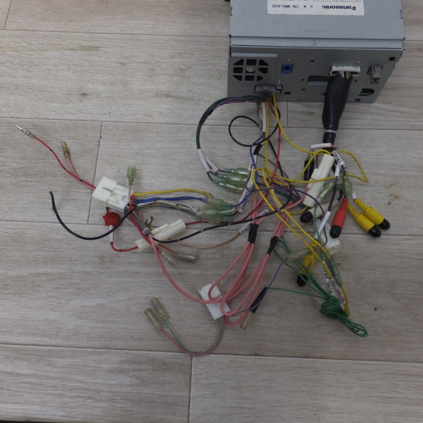 [送料無料] ★パナソニック Panasonic SDカーナビステーション CN-MW240D(10★