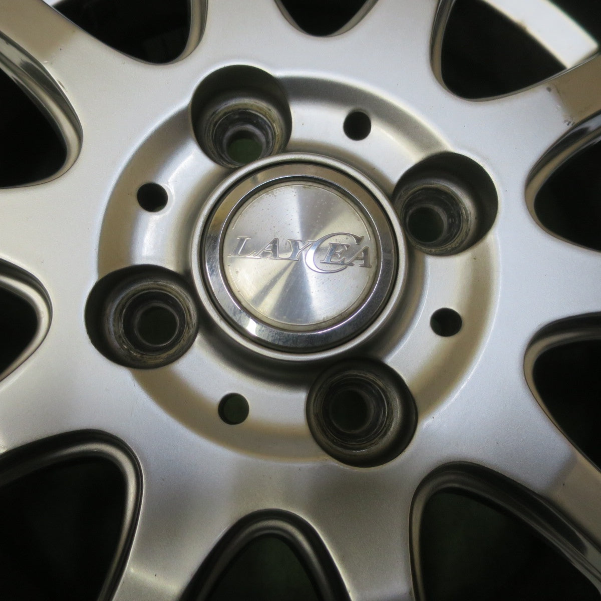 タイヤほぼ未使用！22年★スタッドレス 155/65R14 ヨコハマ アイスガード iG60 LAYCEA レイシア 14インチ PCD100/4H★5080601イス
