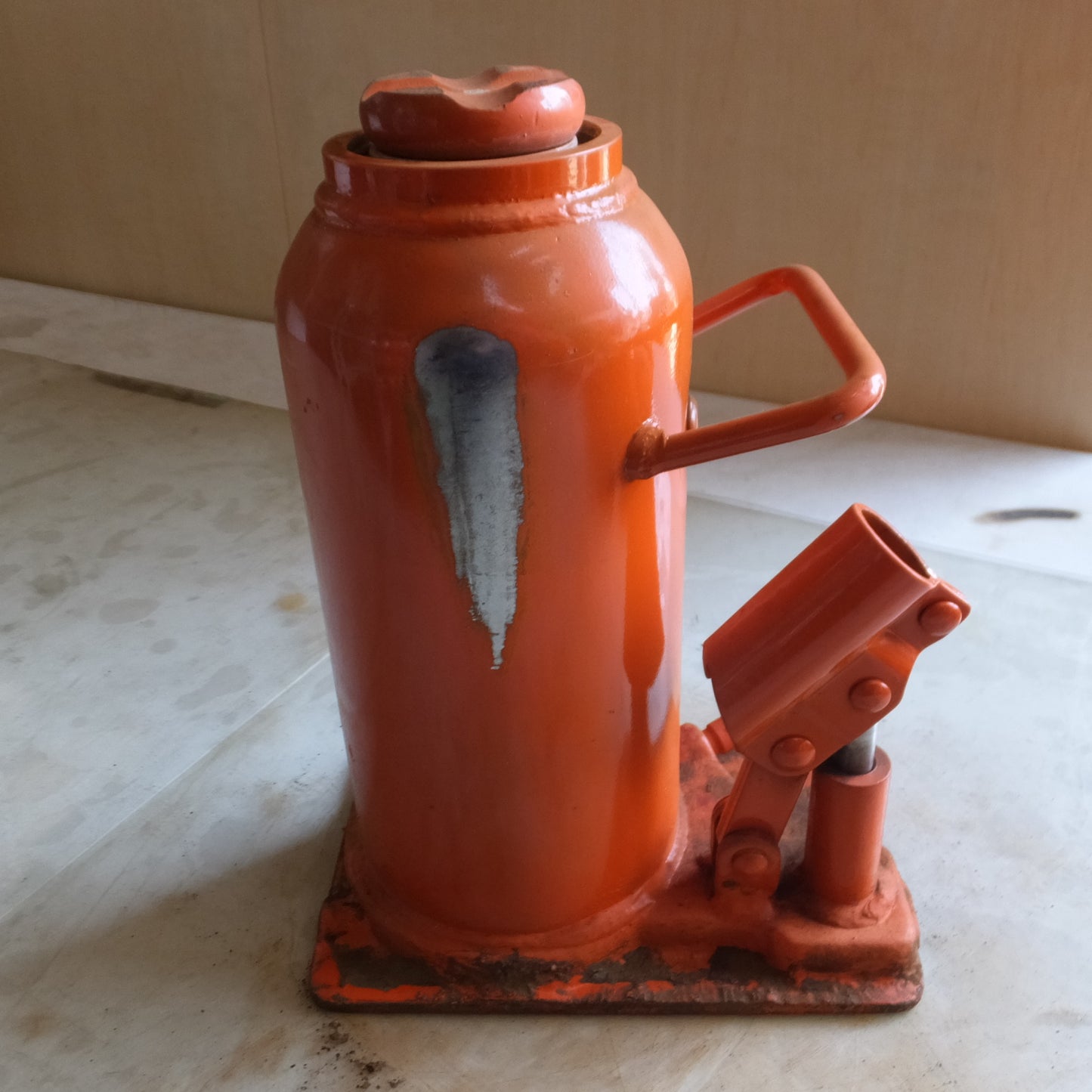 [送料無料] ◆マサダ 油圧ジャッキ MHK-15N 工具 15ton 15トン 15TON 15000kg 油圧式 オイル だるま ダルマ 車載 自動車 点検 整備 MASADA(1)◆