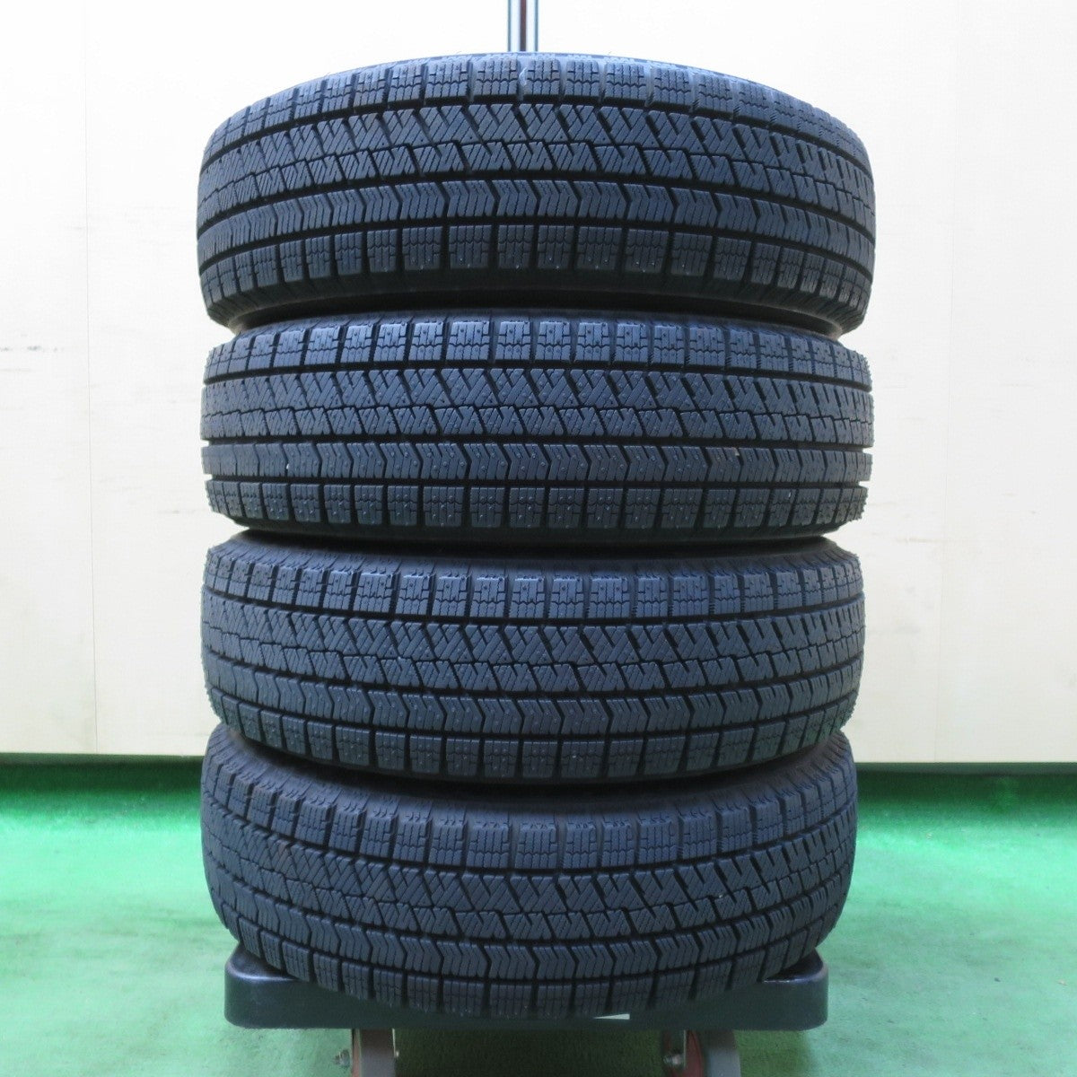 バリ溝！23年！キレイ！ほぼ10分★スタッドレス 155/65R14 ブリヂストン ブリザック VRX2 PREO プレオ 14インチ PCD100/4H★5010703イス