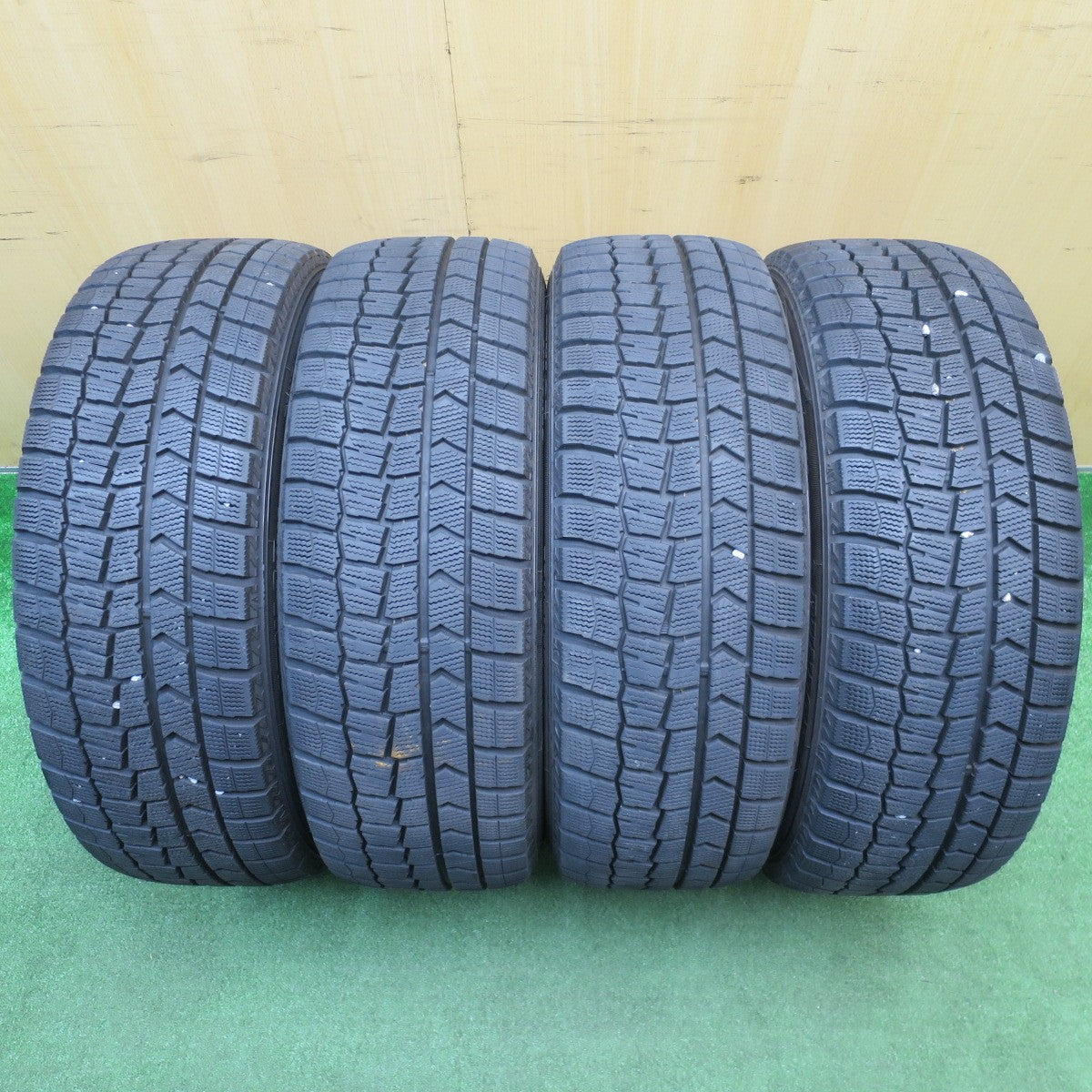 バリ溝！9.5分以上★Lehrmeister PREMIX VERAN V 205/50R17 スタッドレス ダンロップ ウインターマックス WM02 レアマイスター プレミックス ヴェラン PCD100/4H★5121813NJス