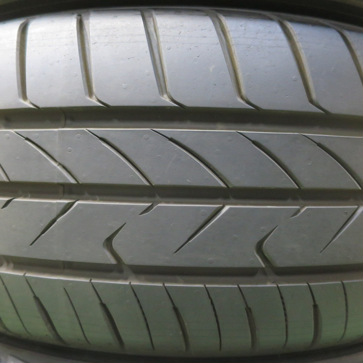 ほぼ未使用！25年★225/60R17 トーヨー トランパス MP7 タイヤ 17インチ アルファード ヴェルファイア レクサス LBX フォレスター 等★6041508イノタ