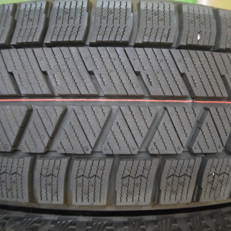 *送料無料* バリ溝！9.5分以上！22年！★スタッドレス 155/65R13 ブリヂストン ブリザック VRX3 ENERGY LINE エナジーライン 13インチ PCD100/4H★4020602Hス