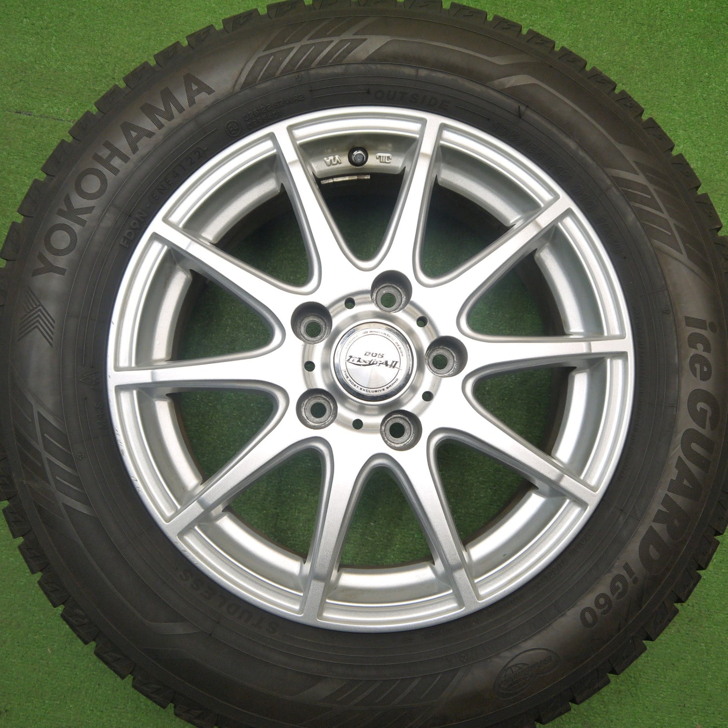 バリ溝！22年！キレイ！9分★スタッドレス 195/65R15 ヨコハマ アイスガード iG60 D.O.S. modicaⅡ DOS 15インチ PCD114.3/5H★5120101Hス