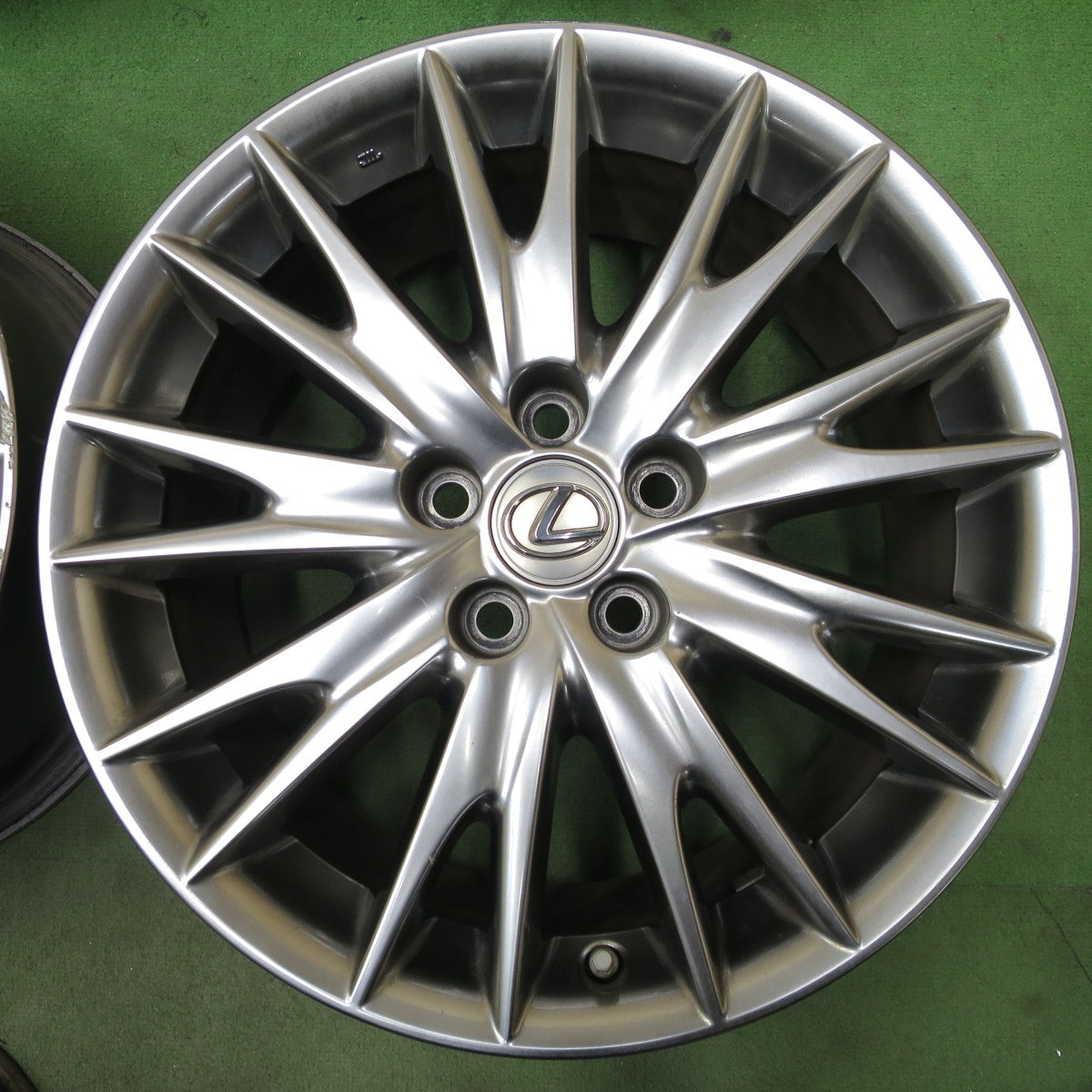空気圧センサー付き◎レクサス GS バージョンL 純正 ホイール 18インチ 18×8J PCD114.3/5H◎6082804NGホ
