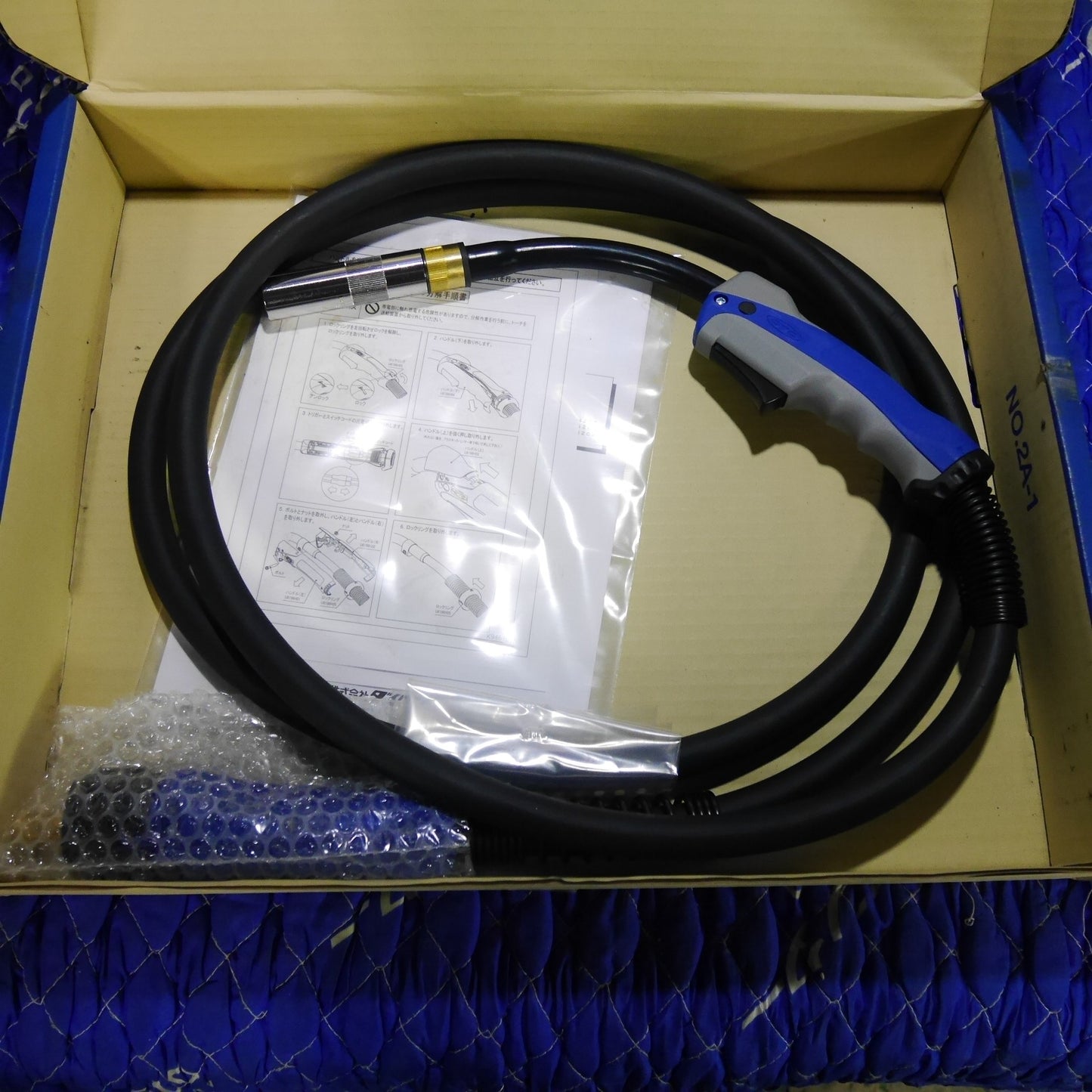 [送料無料] 未使用☆DAIHEN OTC ダイヘン 半自動 用 溶接 トーチ BT5000-30 12W0730-A WELDING TORCH②☆