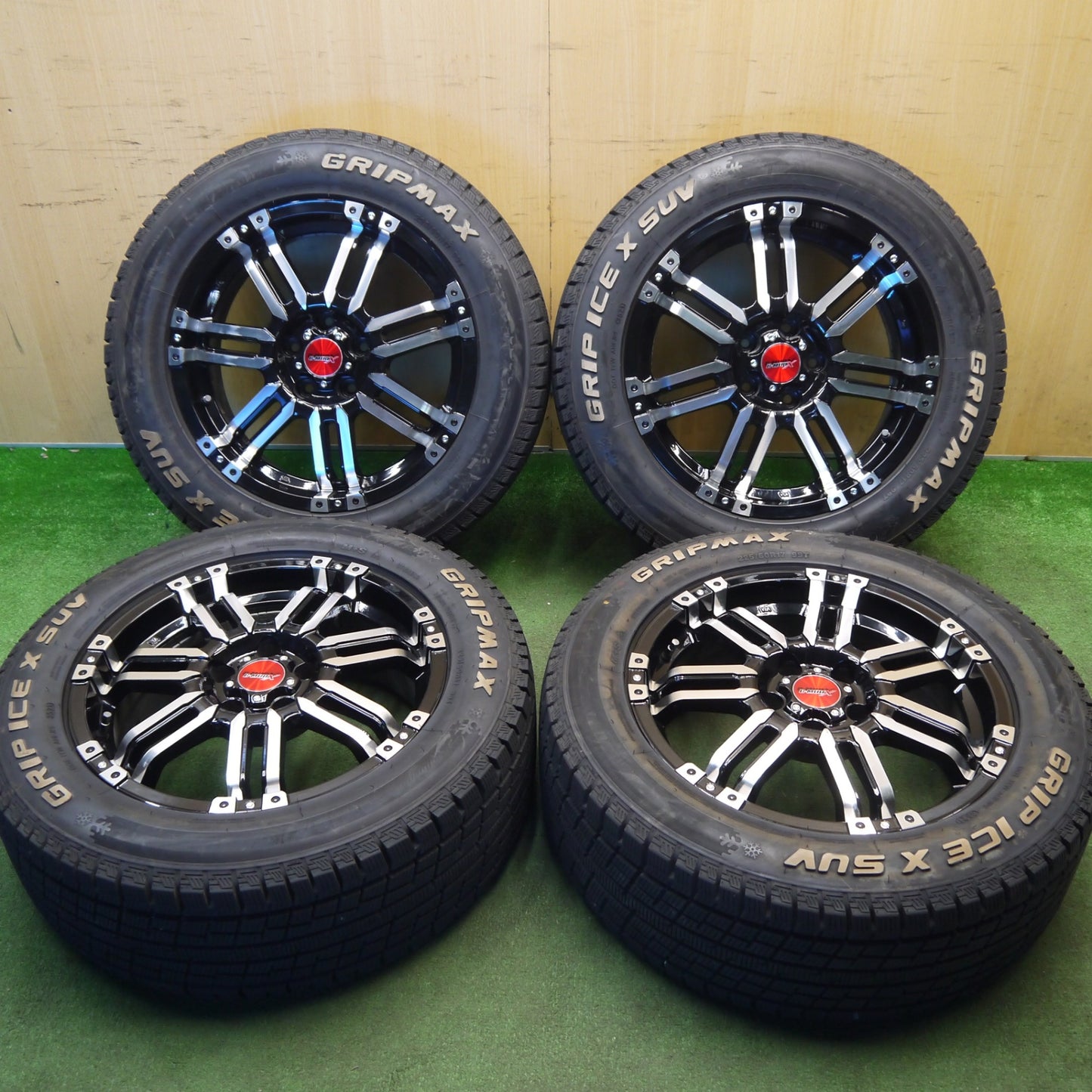 ほぼ未使用！キレイ★スタッドレス 225/60R17 グリップマックス GRIP ICE X SUV ホワイトレター B-MUD X 17インチ PCD114.3/5H★6031710Hス