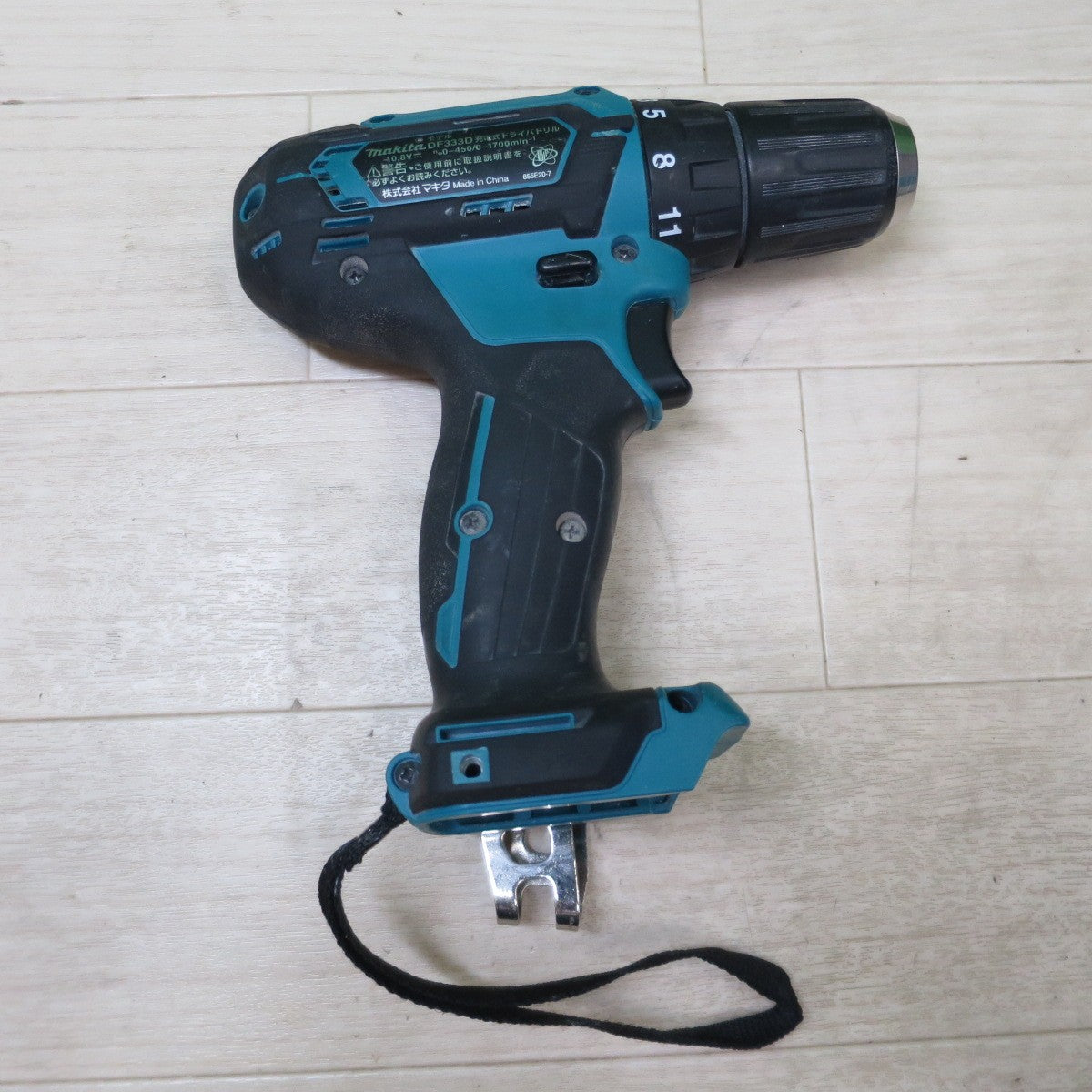 [送料無料] ☆マキタ 充電式 ドライバドリル DF333D 電動 工具 バッテリー 充電器 DC10SA 10.8V makita☆