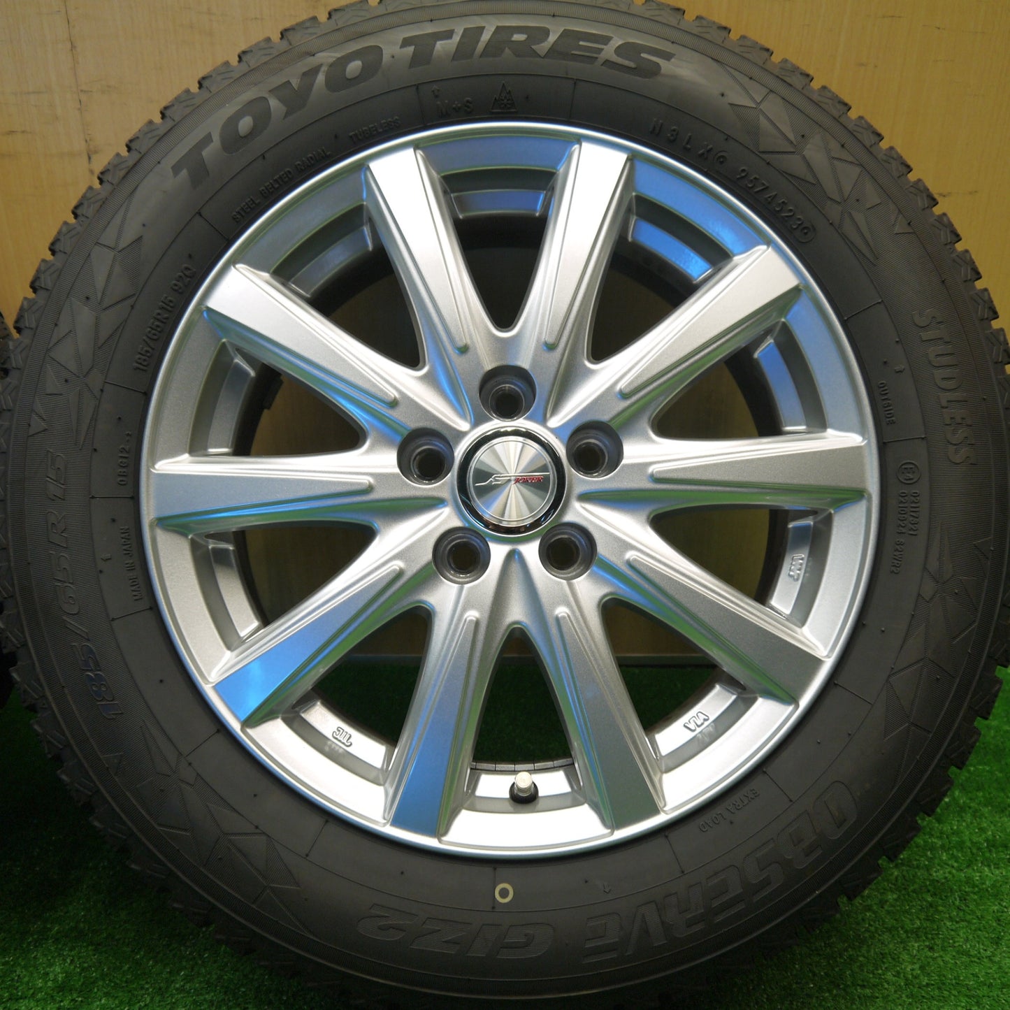 バリ溝！23年！キレイ！9分！2本★プリウス シエンタ 等 185/65R15 スタッドレス トーヨー オブザーブ GIZ2 JOKER ジョーカー 15インチ PCD100/5H★5101701Hス