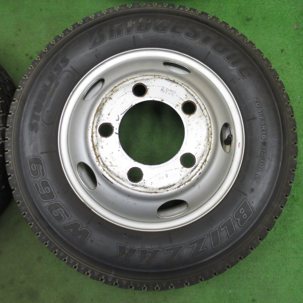 6本価格★トラック 205/75R16 113/111L スタッドレス ブリヂストン ブリザック W969 G590 TOPY スチール 116.5-8TC 16インチ PCD203.2/5H★6031102ナノ