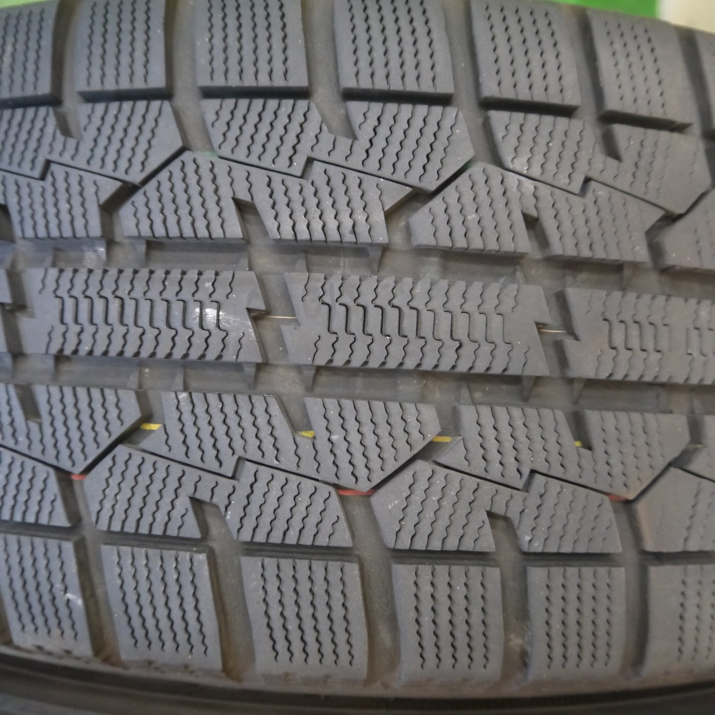 バリ溝！キレイ！9.5分◎インプレッサ 等 205/55R16 スタッドレス トーヨー オブザーブ ガリット GIZ BALMINUM VR5 バルミナ 16インチ PCD100/5H◎6081801Hス