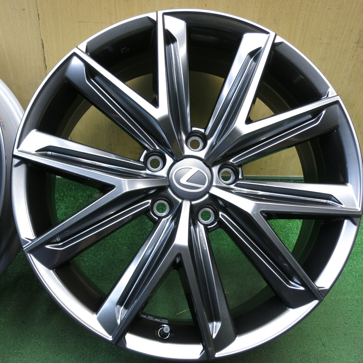 未使用★レクサス LBX Relax 純正 ホイール 18インチ リラックス 18×7J PCD114.3/5H★6072909KKホ