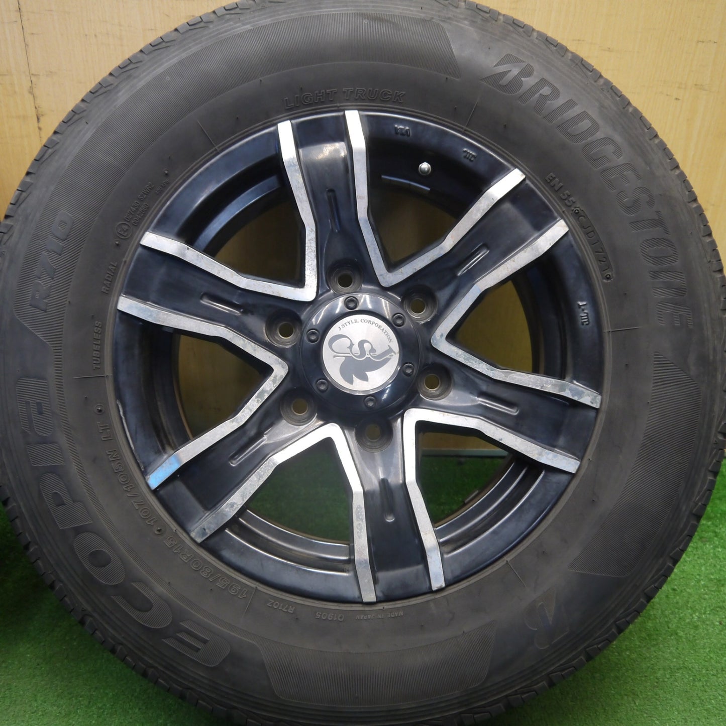 4本価格★195/80R15 107/105N ブリヂストン エコピア R710 J STYLE. CORPORATION JSC 社外 アルミ 15インチ PCD139.7/6H★6040606Hノ