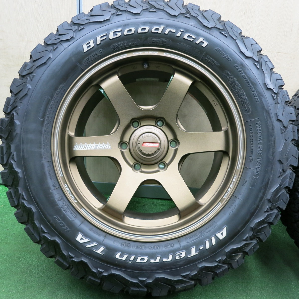 *送料無料* バリ溝！キレイ！9.5分★RAYS VOLK RACING TE37SB 265/65R18 BFグッドリッチ All-Terrain T/A KO2 レイズ ボルクレーシング PCD139.7/6H★4051507HAノ