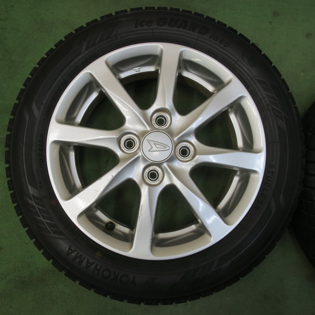 バリ溝！22年！ほぼ10分★ダイハツ タント 純正 155/65R14 スタッドレス ヨコハマ アイスガード iG60 14インチ PCD100/4H★6021310イス