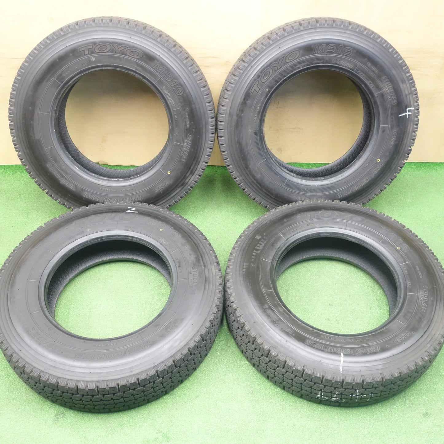 バリ溝！25年！9.5分★トラック タイヤ 225/80R17.5 123/122L スタッドレス トーヨー M919 17.5インチ★6022005KTスタ