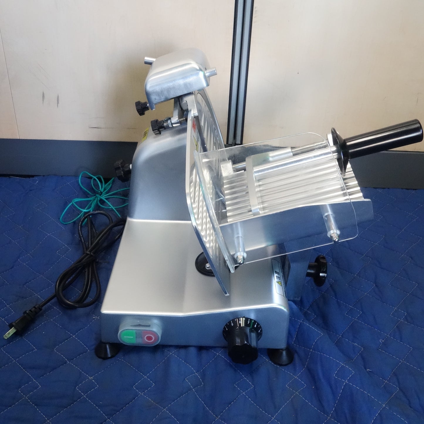 [送料無料] キレイ☆テンポス 業務用 ミート スライサー 回転刃 22cm 100V TBMS-220N 肉 カッター 厨房☆