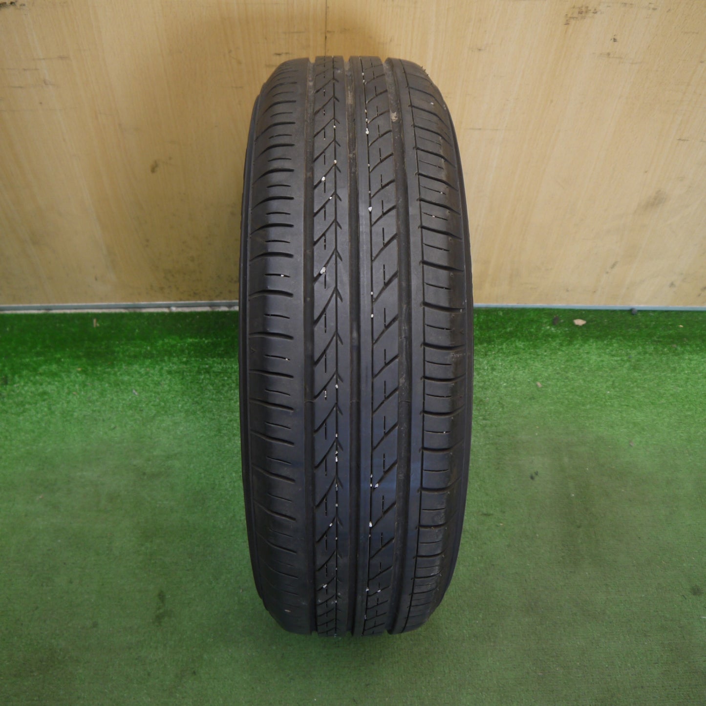 バリ溝！22年！8.5分！1本◎ホンダ GB フリード クロスター純正 185/65R15 ヨコハマ ブルーアース E50 E50C 15インチ PCD114.3/5H◎6062201Hノ