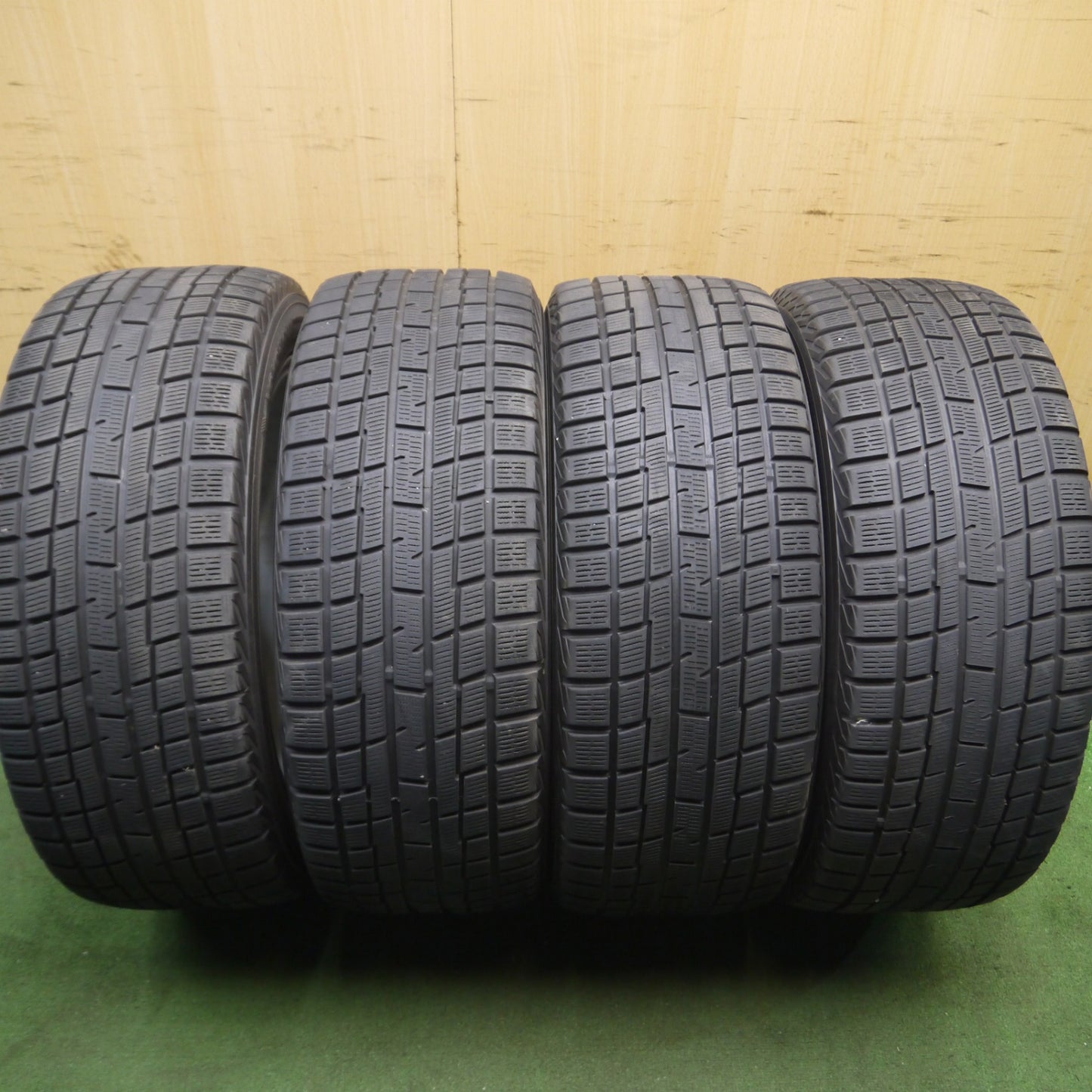 *送料無料* キレイ★レクサス LS 等 235/50R18 スタッドレス ヨコハマ アイスガード iG30 EuroSpeed ユーロスピード PCD120/5H★4040210Hス