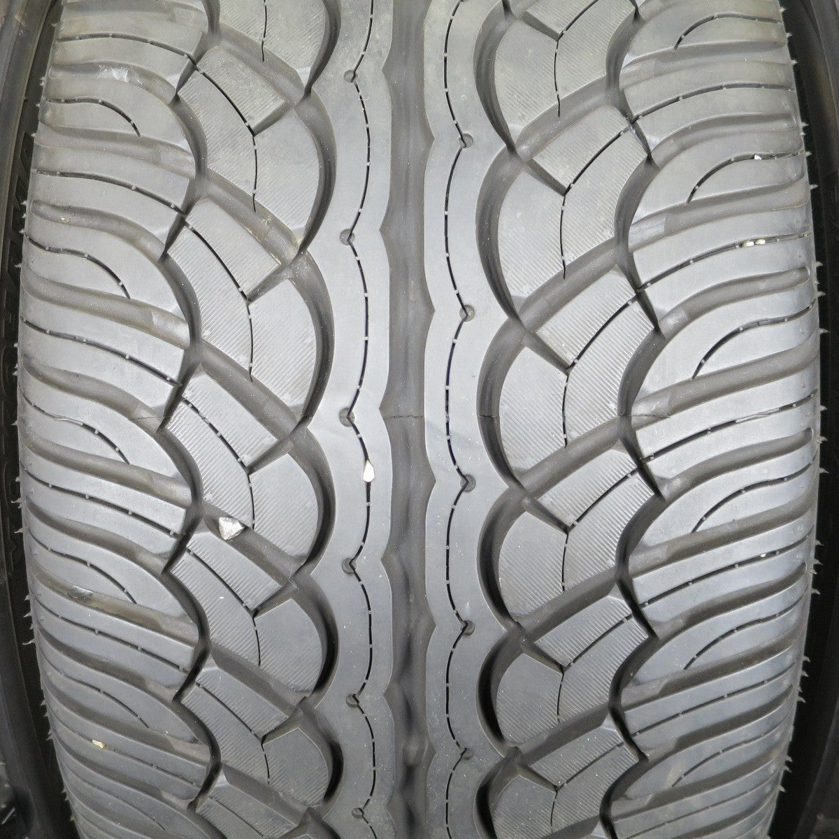 バリ溝！25年！キレイ！9.5分以上★レクサス LX 等 ELFORD セレスティアル 305/35R24 ヨコハマ PARADA Spec-X エルフォード 24インチ PCD139.7/6H★5122901NKノ