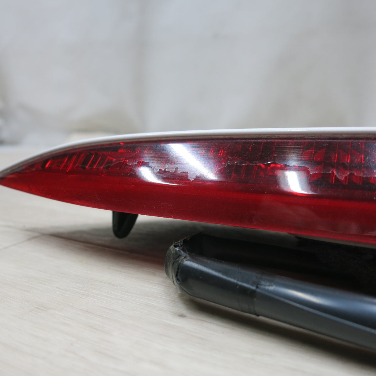 [送料無料] ◆マツダ ロードスター ND5RC 純正 ハイ マウント ストップ ランプ ライト koito286-65069◆