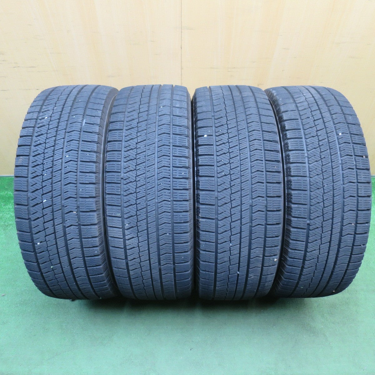 バリ溝！9.5分★日産 T31 エクストレイル 純正 225/55R18 スタッドレス ブリヂストン ブリザック VRX2 18インチ PCD114.3/5H★6052201NJス
