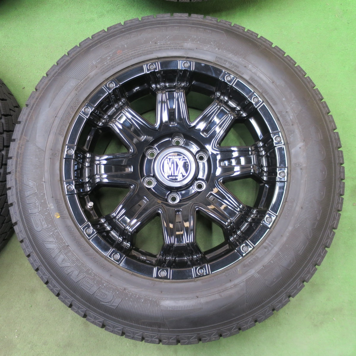 超バリ溝！24年！キレイ！9.5分以上★LOXARNY ROCK KELLY MX-2 632 265/60R18 スタッドレス グッドイヤー アイスナビ SUV ロクサーニ 18インチ PCD139.7/6H★6032403ナス