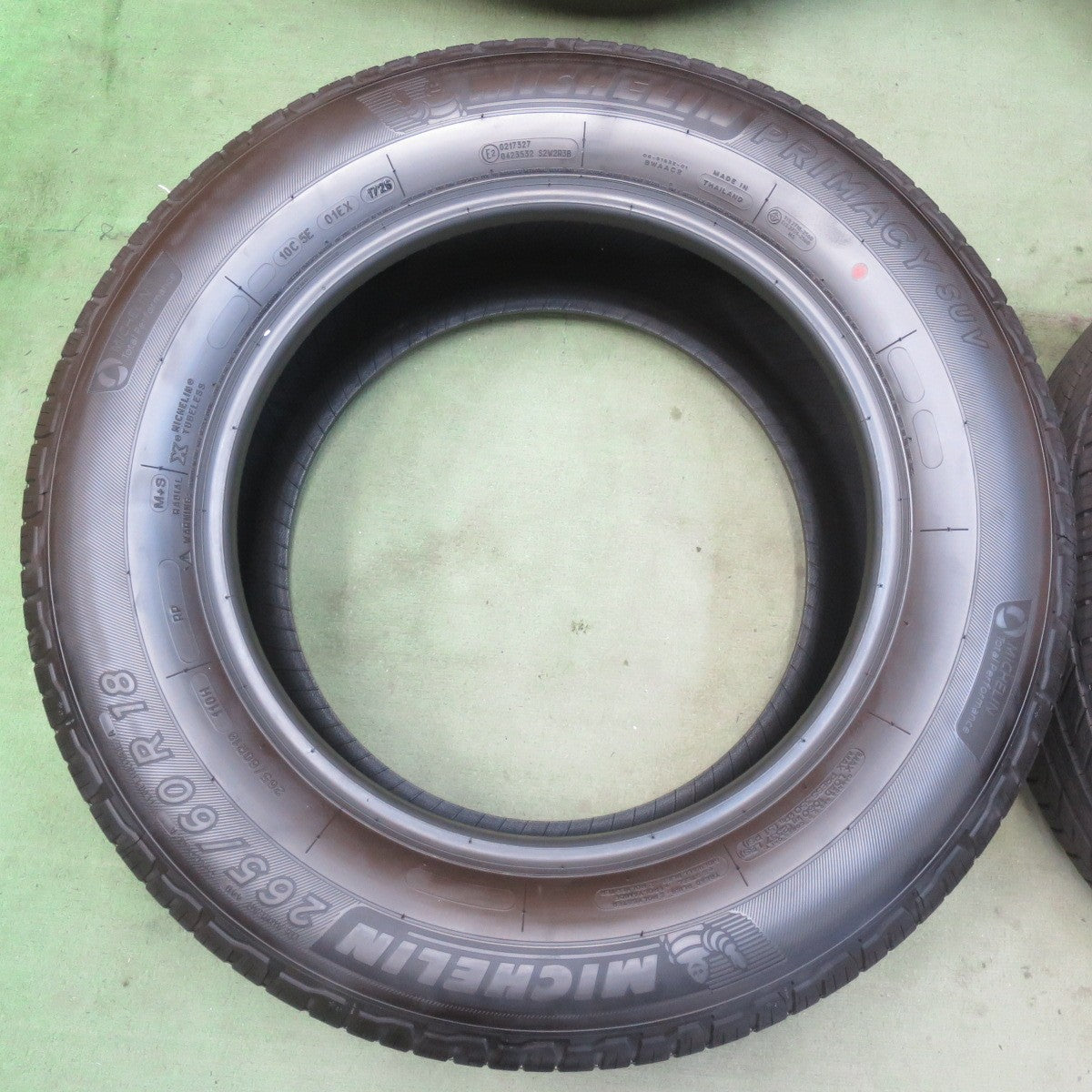 新車外し！26年◎265/60R18 ミシュラン プライマシー SUV タイヤ 18インチ ランクル プラド ハイラックス トライトン パジェロ 等◎6082804イノタ