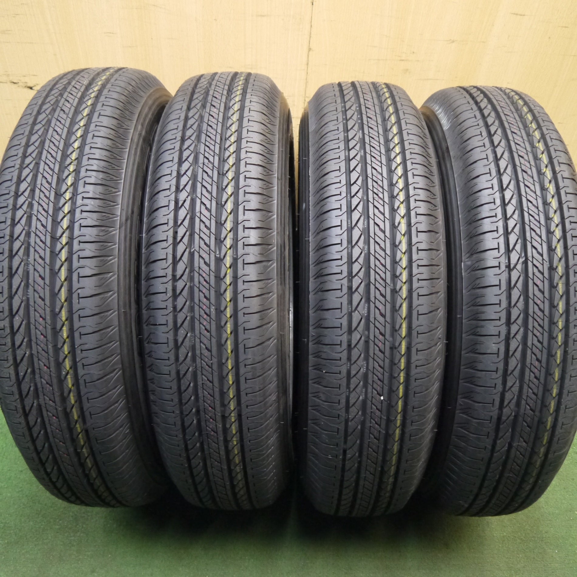 ジムニーJB64純正タイヤ 175/80R16 2本　デューラー　新車外し 新車外し！22年☆スズキ JB64 ジムニー 純正 175/80R16