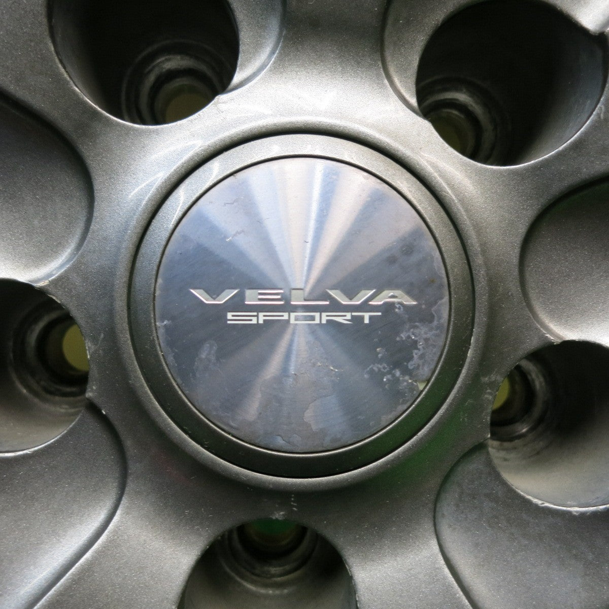 バリ溝！22年！8.5分★スタッドレス 205/60R16 プラクティバ アイス BP02 ヨコハマ VELVA SPORT ヴェルヴァ スポーツ 16インチ PCD114.3/5H★5102504HAス