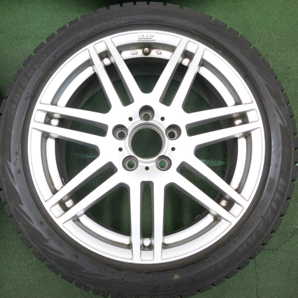バリ溝！8.5分★ワーゲン等 ATS 225/45R17 スタッドレス ブリヂストン ブリザック REVO GZ RFT PCD112/5H★★4052302HAス