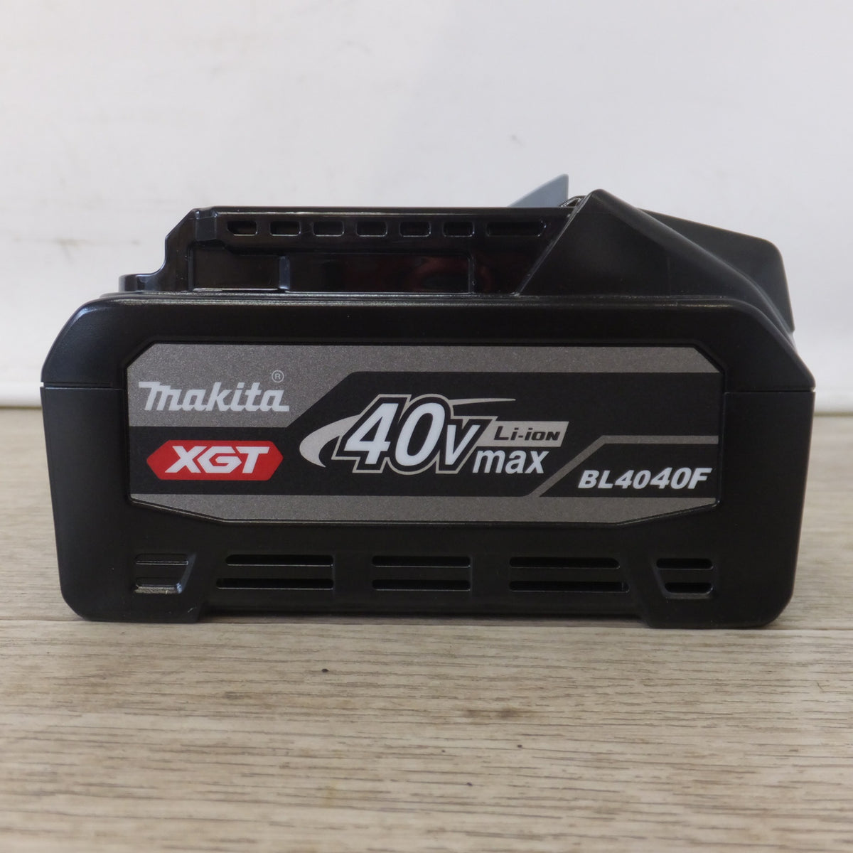 美品★マキタ makita Li-ion バッテリ BL4040F A-73841　4.0Ah DC36V DC40V(max) 144Wh Li-ion20★
