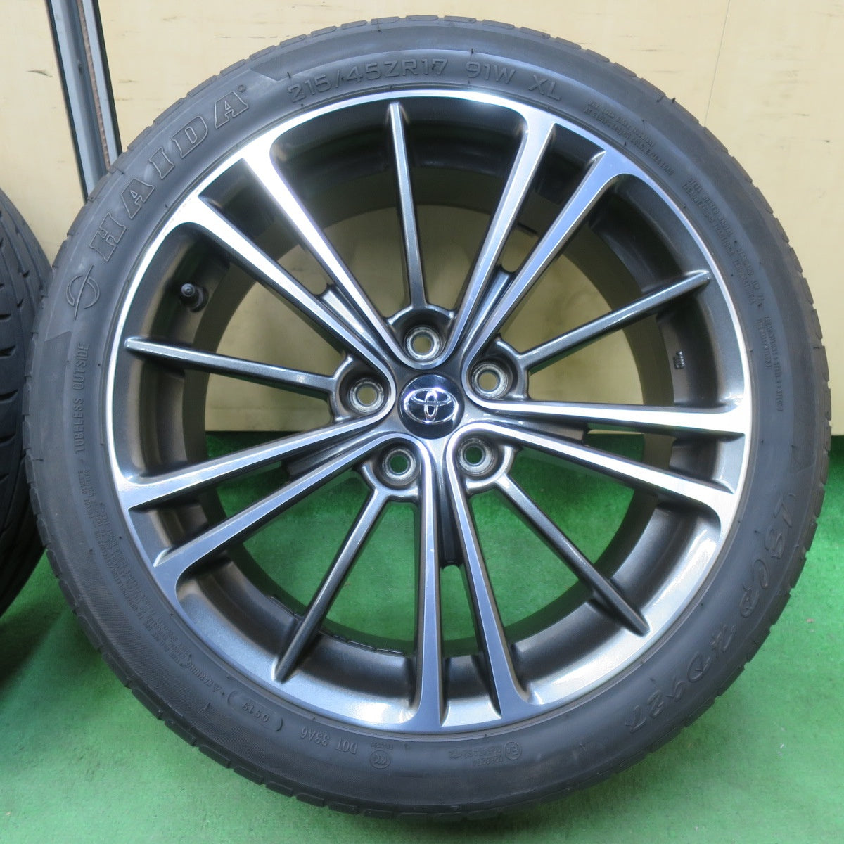 [送料無料] キレイ★トヨタ ZN6 86 スバル BRZ 純正 215/45R17 ハイダ LECP HD927 17インチ PCD100/5H★5031408イノ