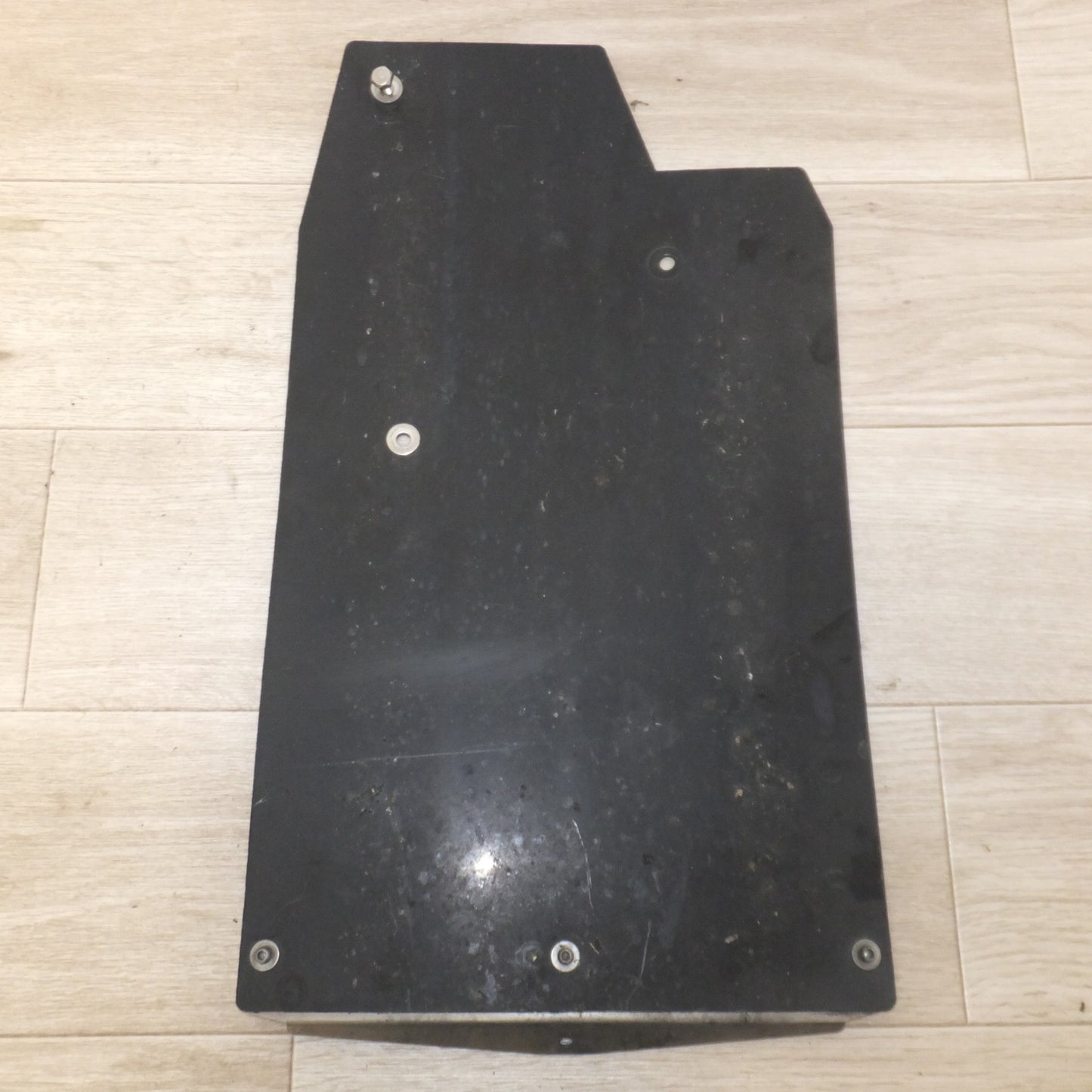 [送料無料] ★オートフラッグス X4X マッドフラップ 3枚　三菱 デリカ D:5 CV1W★