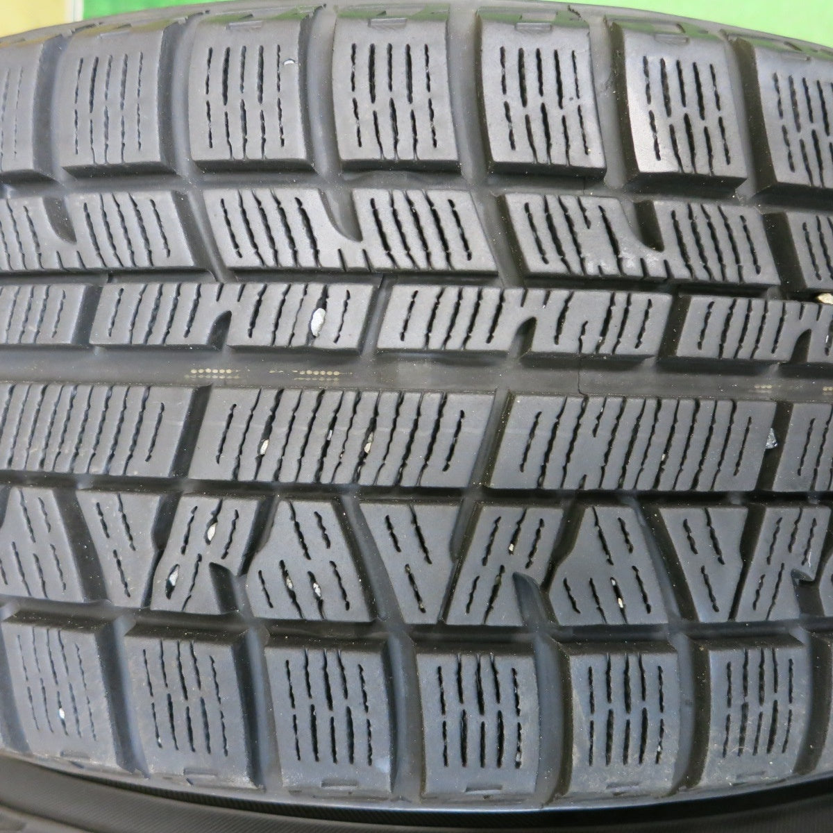 バリ溝！キレイ！9.5分★シエンタ 等 185/60R15 スタッドレス ヨコハマ アイスガード iG50 プラス MANARAY SPORT マナレイ スポーツ 15インチ PCD100/5H★6022805HAス