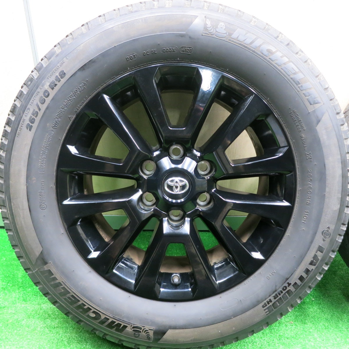 [送料無料] 4本！20年★トヨタ 150系 ランクル プラド ブラックエディション 純正 265/60R18 ミシュラン LATITUDE TOUR HP PCD139.7/6H★4091702HAノ