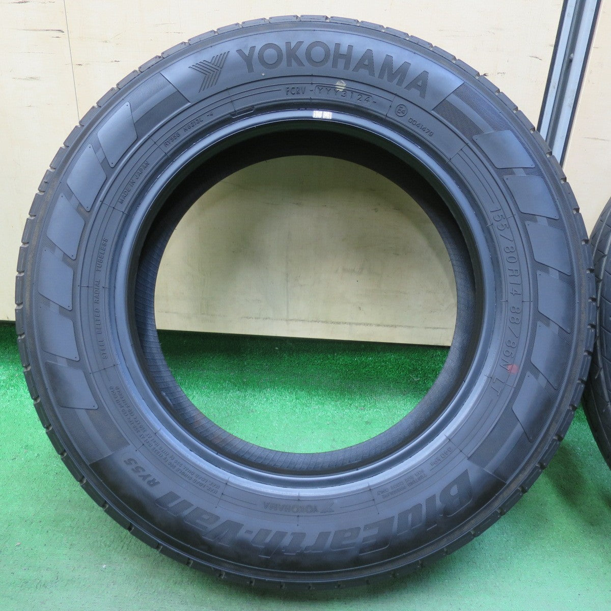 バリ溝！24年！8.5分★155/80R14 88/86N ヨコハマ BluEarth-Van RY55 タイヤ 14インチ プロボックス サクシード 等★5102004イノタ