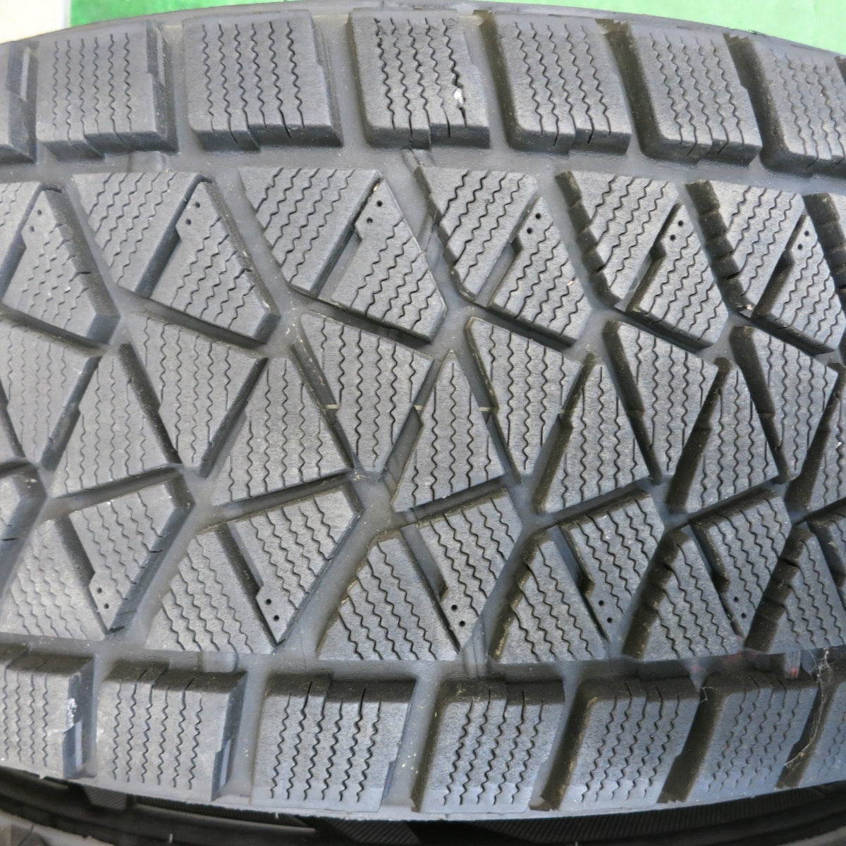 バリ溝！9.5分★トヨタ 150系 ランクル プラド 純正 265/65R17 スタッドレス ブリヂストン ブリザック DM-V2 17インチ PCD139.7/6H★6041901HAス